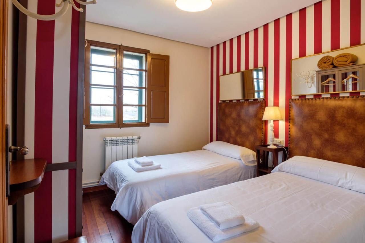 Aldea A Painza Guest House Arzua Bagian luar foto