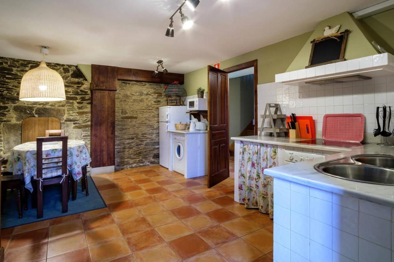 Aldea A Painza Guest House Arzua Bagian luar foto