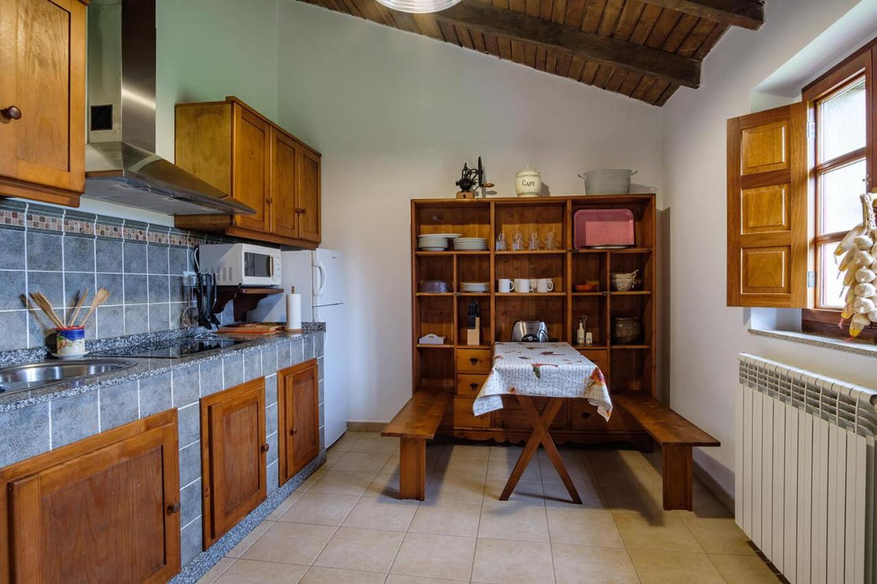 Aldea A Painza Guest House Arzua Bagian luar foto